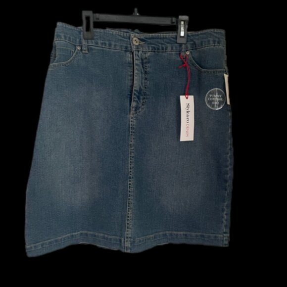 Style & Co Denim Tummy Control Skirt Size 18 NWT - Picture 1 of 1